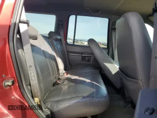 2000 Ford Explorer Eddie Bauer z VIN 1FMZU74E3YZB27368, wystawiony jako Copart lot #45900545 z przebiegiem 154 651 mil mil oraz Szkoda całkowita • Salvage title. Historia ofert i sprzedaży dostępna na DreamBid. Obrazek 11.