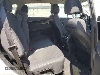 2017 Kia Sorento LX z VIN 5XYPGDA3XHG236574, wystawiony jako Copart lot #56359835 z przebiegiem 105 297 mil mil oraz Szkoda całkowita • Salvage title. Historia ofert i sprzedaży dostępna na DreamBid. Obrazek 11.