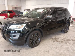 2017 Ford Explorer XLT с VIN 1FM5K7D85HGE08470, выставлен на аукционе IAAI как лот 41959710 с пробегом 68 077 миль миль и . История ставок и продаж доступна на DreamBid. Изображение 2.