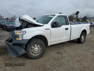 2017 Ford F-150 XL with VIN 1FTMF1C84HKC93294, listed as a Copart auction lot 44221775 with 183,672 mi miles and Salvage Title. Bid and sale history available at carsss.com. Image 1.