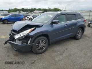 2018 Toyota Highlander SE с VIN 5TDJZRFH4JS862146, выставлен на аукционе Copart как лот 58773395 с пробегом 64 210 миль миль и Списание • Salvage title. История ставок и продаж доступна на DreamBid. Изображение 1.