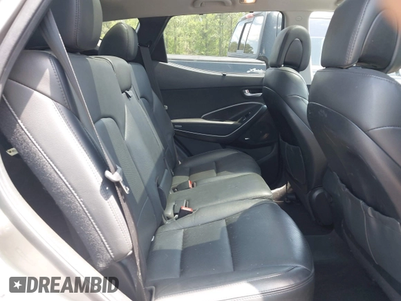 2017 Hyundai Santa Fe Ultimate z VIN 5NMZW4LA7HH047989, wystawiony jako IAAI lot #42051500 z przebiegiem 75 747 mil mil oraz . Historia ofert i sprzedaży dostępna na DreamBid. Obrazek 8.