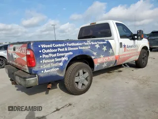 2016 Ford F-250 XL with VIN 1FTBF2A6XGEA64338, listed as a Copart auction lot 59768165 with 111,821 mi miles and Clean title. Bid and sale history available at DreamBid. Image 3.