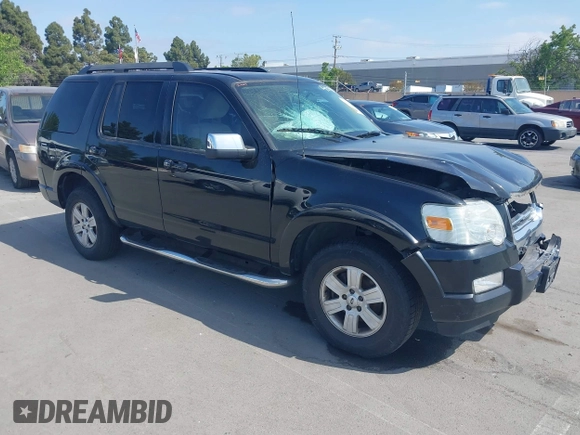 2010 Ford Explorer XLT with VIN 1FMEU7DE4AUA73161, listed as a IAAI auction lot 42175351 with 178,936 mi miles. Bid and sale history available at carsss.com. Image 1.
