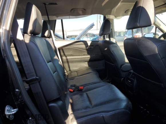 2017 Honda Pilot EX-L with VIN 5FNYF6H53HB047086, listed as a Copart auction lot 46615165 with 114,663 mi miles and Salvage Title. Bid and sale history available at DreamBid. Image 12.