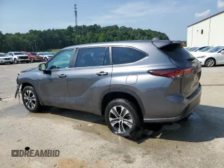 2024 Toyota Highlander LE with VIN 5TDKDRAH4RS050075, listed as a Copart auction lot 62658135 with 32,567 mi miles and Clean title. Bid and sale history available at DreamBid. Image 2.