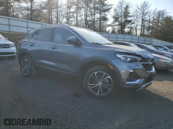 2020 Buick Encore GX Essence with VIN KL4MMGSL8LB119620, listed as a Copart auction lot 84553714 with 13,465 mi miles and Salvage title. Bid and sale history available at DreamBid. Image 4.