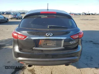 2014 Infiniti QX70 z VIN JN8CS1MU0EM450679, wystawiony jako Copart lot #49014645 z przebiegiem 212 186 mil mil oraz Szkoda całkowita • Salvage title. Historia ofert i sprzedaży dostępna na DreamBid. Obrazek 6.