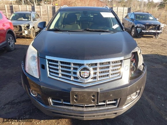 2013 Cadillac SRX Performance Collection with VIN 3GYFNDE3XDS562910, listed as a IAAI auction lot 38167815 with NaN miles. Bid and sale history available at carsss.com. Image 12.
