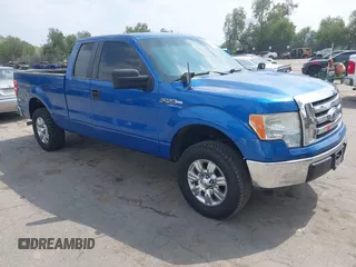 2010 Ford F-150 XL with VIN 1FTEX1C89AKE42399, listed as a IAAI auction lot 41883532 with 231,581 mi miles. Bid and sale history available at carsss.com. Image 1.