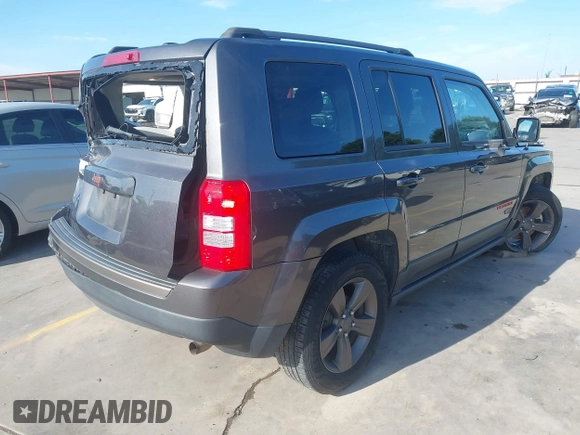 2017 Jeep Patriot Sport z VIN 1C4NJPBBXHD117521, wystawiony jako IAAI lot #42311513 z przebiegiem 71 548 mil mil oraz . Historia ofert i sprzedaży dostępna na DreamBid. Obrazek 4.