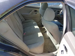 2008 Toyota Camry LE z VIN 4T1BE46K38U241786, wystawiony jako IAAI lot #42522233 z przebiegiem 280 856 mil mil oraz . Historia ofert i sprzedaży dostępna na DreamBid. Obrazek 8.