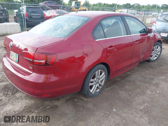 2017 Volkswagen Jetta S z VIN 3VW2B7AJ2HM314001, wystawiony jako IAAI lot #42602453 z przebiegiem 88 464 mil mil oraz . Historia ofert i sprzedaży dostępna na DreamBid. Obrazek 4.