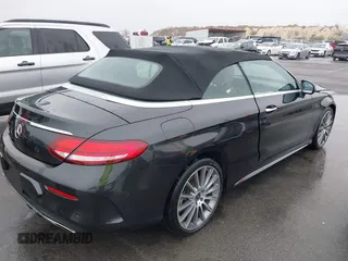 2019 Mercedes-Benz C 300 with VIN WDDWK8DB5KF919156, listed as a IAAI auction lot 41432031 with 39,771 mi miles and . Bid and sale history available at carsss.com. Image 4.