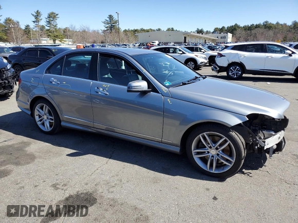 2014 Mercedes-Benz C 300 Sport with VIN WDDGF8AB4EG202033, listed as a Copart auction lot 49781945 with 126,386 mi miles and Salvage Title. Bid and sale history available at DreamBid. Image 4.