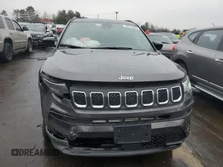 2023 Jeep Compass Latitude with VIN 3C4NJDBN4PT504602, listed as a Copart auction lot 46733985 with 10,223 mi miles and Salvage title. Bid and sale history available at DreamBid. Image 5.