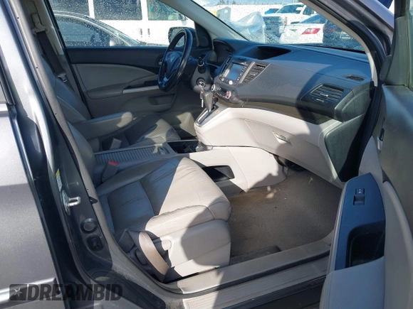2014 Honda CR-V EX-L with VIN 2HKRM4H74EH631591, listed as a IAAI auction lot 41773777 with 159,733 mi miles. Bid and sale history available at carsss.com. Image 5.