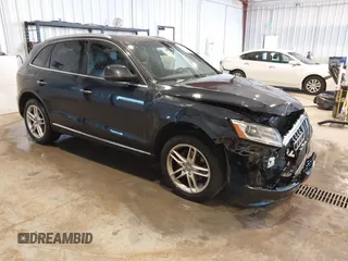 2017 Audi Q5 Premium with VIN WA1C2AFP7HA068989, listed as a IAAI auction lot 41753832 with 88,033 mi miles. Bid and sale history available at carsss.com. Image 1.