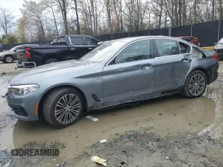 2018 BMW 5 Series 530i xDrive z VIN WBAJA7C5XJG908060, wystawiony jako Copart lot #51573415 z przebiegiem 78 918 mil mil oraz Szkoda całkowita • Salvage title. Historia ofert i sprzedaży dostępna na DreamBid. Obrazek 1.