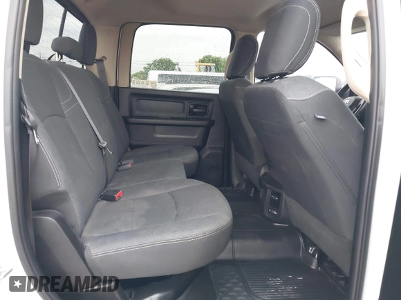 2020 Ram 2500 Tradesman with VIN 3C6UR4CJ8LG203888, listed as a IAAI auction lot 42469825 with 183,327 mi miles and . Bid and sale history available at DreamBid. Image 8.