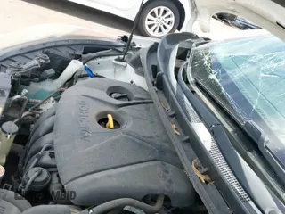 2013 Hyundai Elantra z VIN KMHD35LE3DU079204, wystawiony jako IAAI lot #43100544 z przebiegiem 147 299 mil mil oraz . Historia ofert i sprzedaży dostępna na DreamBid. Obrazek 20.