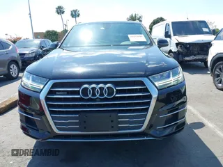 2019 Audi Q7 Premium Plus с VIN WA1LHAF78KD025573, выставлен на аукционе IAAI как лот 42173645 с пробегом 45 809 миль миль и . История ставок и продаж доступна на DreamBid. Изображение 12.