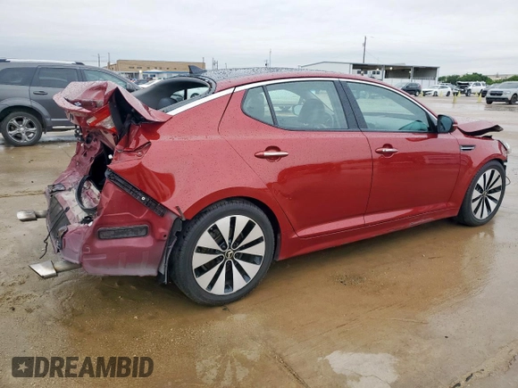 2011 Kia Optima SX z VIN KNAGR4A62B5127642, wystawiony jako Copart lot #55789135 z przebiegiem 185 057 mil mil oraz Szkoda całkowita • Salvage title. Historia ofert i sprzedaży dostępna na DreamBid. Obrazek 3.