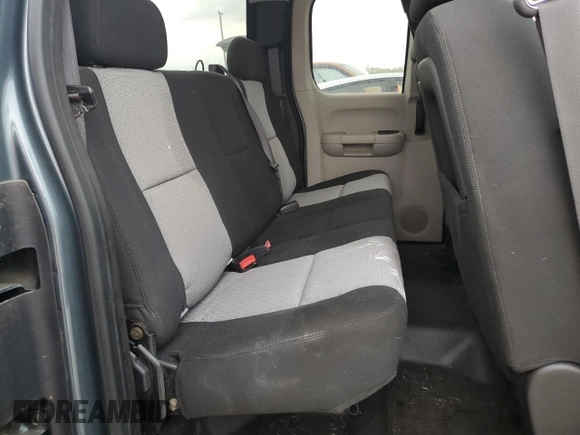 2009 GMC Sierra 1500 Work Truck z VIN 1GTEC19X29Z252103, wystawiony jako Copart lot #55013535 z przebiegiem 82 186 mil mil oraz Szkoda całkowita • Salvage title. Historia ofert i sprzedaży dostępna na DreamBid. Obrazek 10.