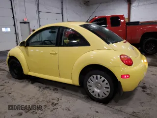 2004 Volkswagen New Beetle Coupe GL with VIN 3VWBK31C74M414664, listed as a Copart auction lot 46487855 with 104,561 mi miles and Salvage Title. Bid and sale history available at carsss.com. Image 2.