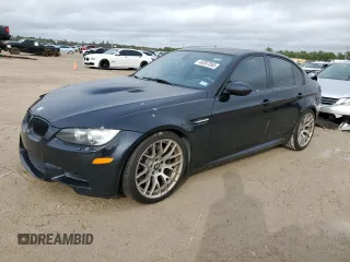 2011 BMW M3 z VIN WBSPM9C54BE202949, wystawiony jako Copart lot #45287265 z przebiegiem 78 524 mil mil oraz Szkody całkowita. Historia ofert i sprzedaży dostępna na DreamBid. Obrazek 1.