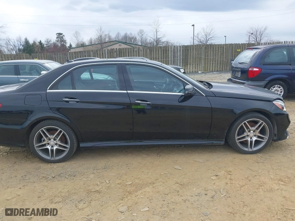 2015 Mercedes-Benz E-Class E 400 with VIN WDDHF6HB3FB159219, listed as a IAAI auction lot 41888536 with 99,130 mi miles. Bid and sale history available at carsss.com. Image 13.