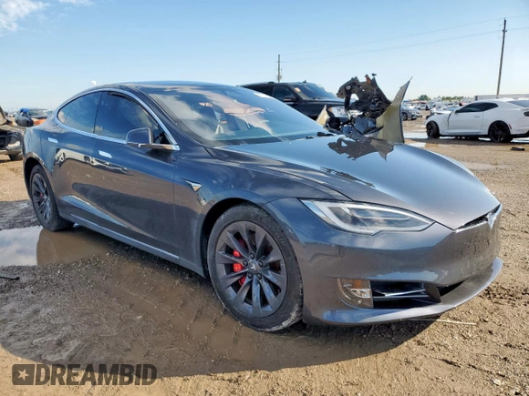 2019 Tesla Model S 100D z VIN 5YJSA1E47KF341410, wystawiony jako Copart lot #58707445 z przebiegiem Nie podano mil oraz Szkoda całkowita • Salvage title. Historia ofert i sprzedaży dostępna na DreamBid. Obrazek 4.