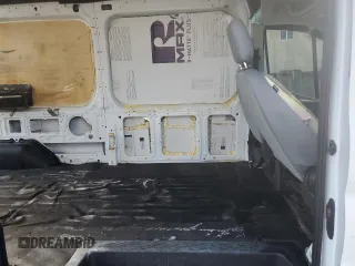 2019 Ford Transit z VIN 1FTYR2XM8KKA27743, wystawiony jako Copart lot #46898445 z przebiegiem 104 945 mil mil oraz Nie do naprawy • Non repairable. Historia ofert i sprzedaży dostępna na DreamBid. Obrazek 6.