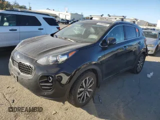 2017 Kia Sportage EX z VIN KNDPNCAC8H7118987, wystawiony jako Copart lot #41883855 z przebiegiem 146 797 mil mil oraz Szkoda całkowita • Salvage title. Historia ofert i sprzedaży dostępna na DreamBid. Obrazek 1.