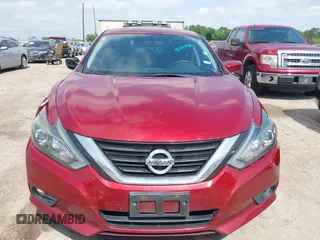 2018 Nissan Altima SR with VIN 1N4AL3AP9JC195613, listed as a IAAI auction lot 42131986 with 83,256 mi miles and . Bid and sale history available at carsss.com. Image 12.