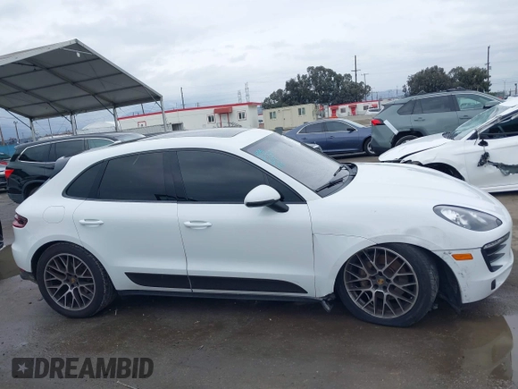 2016 Porsche Macan S with VIN WP1AB2A52GLB51109, listed as a IAAI auction lot 41782517 with 96,218 mi miles and . Bid and sale history available at DreamBid. Image 13.