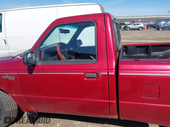 1994 Ford Ranger Splash with VIN 1FTCR10A3RPB91970, listed as a IAAI auction lot 41812473 with 89,729 mi miles. Bid and sale history available at carsss.com. Image 14.