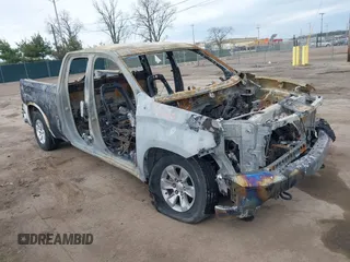 2020 Chevrolet Silverado 1500 LT с VIN 1GCRYDED8LZ251920, выставлен на аукционе IAAI как лот 42099078 с пробегом Не указан миль и . История ставок и продаж доступна на DreamBid. Изображение 1.