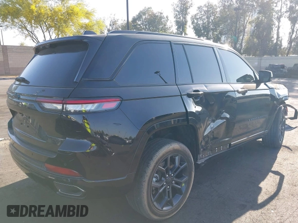 2024 Jeep Grand Cherokee with VIN 1C4RJYB6XR8612970, listed as a IAAI auction lot 42324488 with 5,701 mi miles and . Bid and sale history available at DreamBid. Image 4.