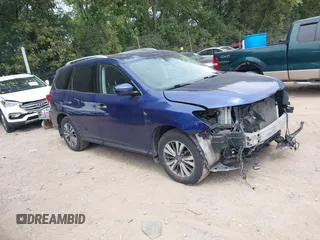 2020 Nissan Pathfinder SV with VIN 5N1DR2BM5LC627973, listed as a IAAI auction lot 40219109 with 169,390 mi miles. Bid and sale history available at carsss.com. Image 1.