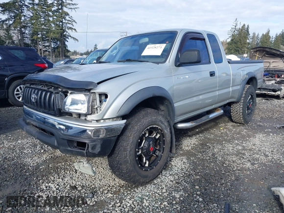 2003 Toyota Tacoma with VIN 5TEWN72NX3Z267678, listed as a IAAI auction lot 41528271 with 190,914 mi miles. Bid and sale history available at carsss.com. Image 18.