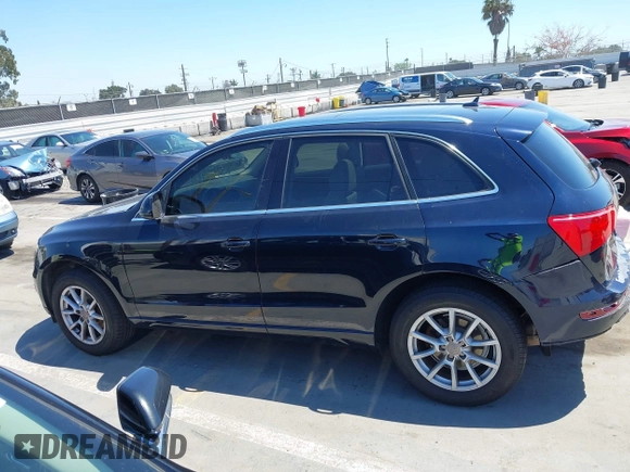2011 Audi Q5 Premium z VIN WA1CFAFP5BA032844, wystawiony jako IAAI lot #42226412 z przebiegiem 148 649 mil mil oraz . Historia ofert i sprzedaży dostępna na DreamBid. Obrazek 14.