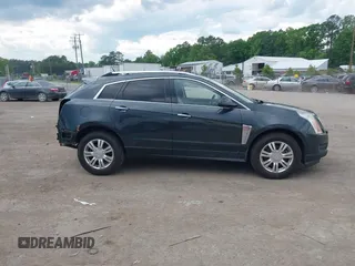 2014 Cadillac SRX Luxury Collection z VIN 3GYFNEE38ES626949, wystawiony jako IAAI lot #42194679 z przebiegiem 173 303 mil mil oraz . Historia ofert i sprzedaży dostępna na DreamBid. Obrazek 13.