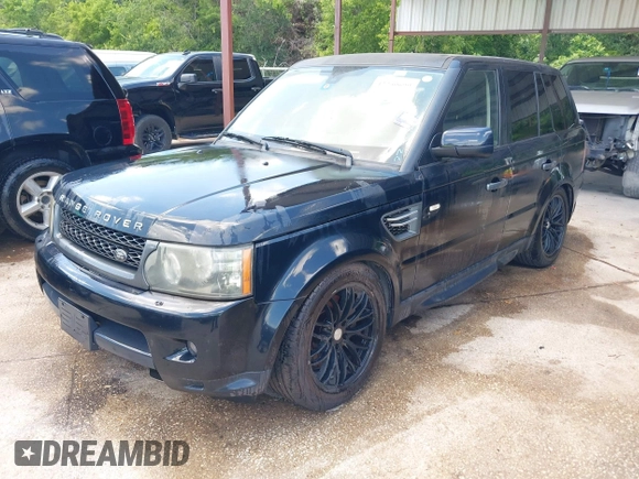 2011 Land Rover Range Rover Sport HSE z VIN SALSF2D40BA710389, wystawiony jako IAAI lot #42250699 z przebiegiem 122 413 mil mil oraz . Historia ofert i sprzedaży dostępna na DreamBid. Obrazek 2.