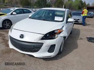 2013 Mazda 3 i Touring with VIN JM1BL1L72D1781733, listed as a IAAI auction lot 41903733 with 138,286 mi miles and . Bid and sale history available at carsss.com. Image 17.