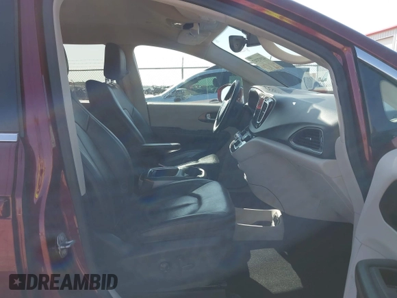 2018 Chrysler Pacifica Touring L Plus с VIN 2C4RC1EG1JR276513, выставлен на аукционе IAAI как лот 41973747 с пробегом 89 888 миль миль и . История ставок и продаж доступна на DreamBid. Изображение 5.