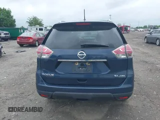 2015 Nissan Rogue SV z VIN 5N1AT2MV0FC782400, wystawiony jako IAAI lot #42253214 z przebiegiem 162 803 mil mil oraz . Historia ofert i sprzedaży dostępna na DreamBid. Obrazek 17.