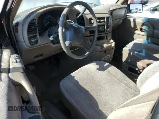 1998 Chevrolet Astro with VIN 1GNDM19W0WB171290, listed as a Copart auction lot 79663744 with 137,779 mi miles and Salvage Title. Bid and sale history available at carsss.com. Image 8.