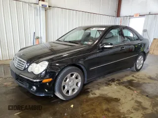 2005 Mercedes-Benz C 240 with VIN WDBRF81J45F567066, listed as a Copart auction lot 41700715 with 150,234 mi miles and Salvage title. Bid and sale history available at DreamBid. Image 1.
