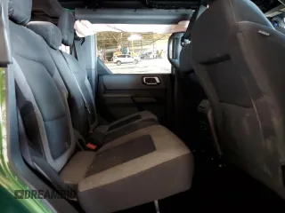 2023 Ford Bronco с VIN 1FMDE5BH4PLB62480, выставлен на аукционе Copart как лот 52214675 с пробегом 19 287 миль миль и Списание • Salvage title. История ставок и продаж доступна на DreamBid. Изображение 10.